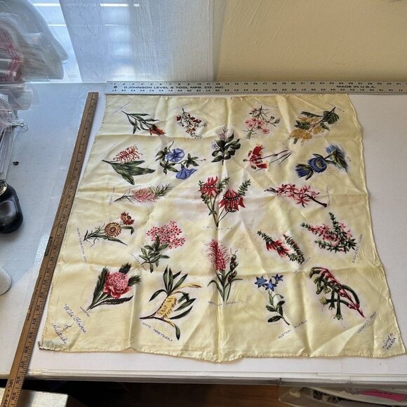 Fresca Womens Vintage Square Neck Scarf Ivory Botanical Japan Acetate Scarves - Picture 6 of 11